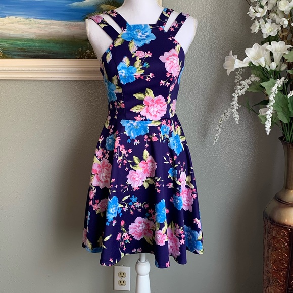 B Darlin Floral Double Strap Fit & Flare Dress Size 7/8 - Picture 14 of 17